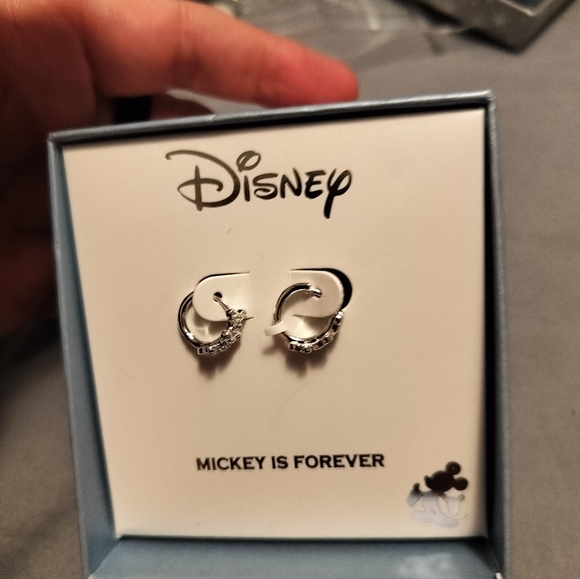5 pieces of silver Disney jewelry - Picture 9 of 9